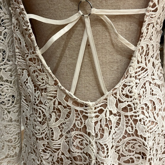 VGUC The Jetset Diaries Samba dress white lace long sleeve fit &flare scoop back - Picture 9 of 12